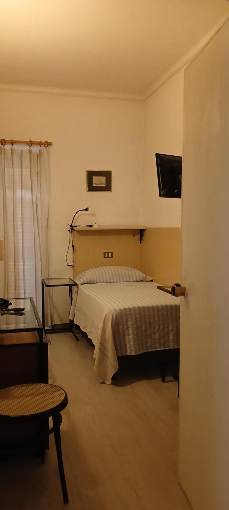 Piccolo Hotel Holiday Center フィナーレ・リーグレ エクステリア 写真